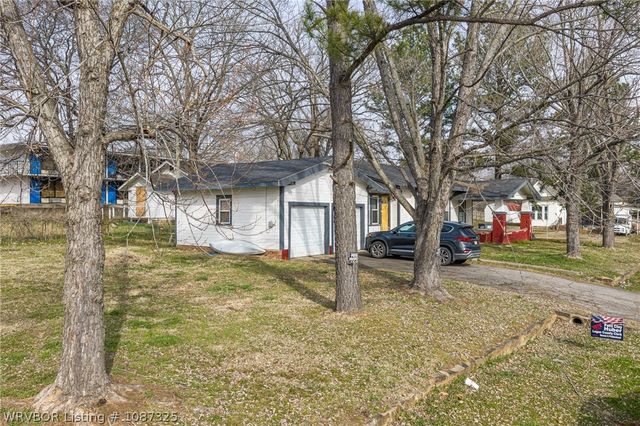290 E 4th Street, Booneville, AR 72927