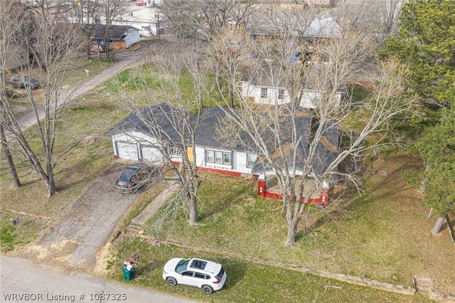 290 E 4th Street, Booneville, AR 72927