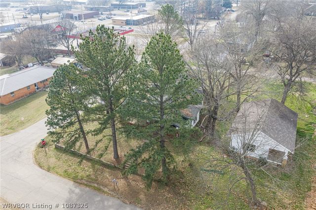 290 E 4th Street, Booneville, AR 72927