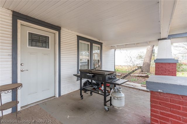 290 E 4th Street, Booneville, AR 72927