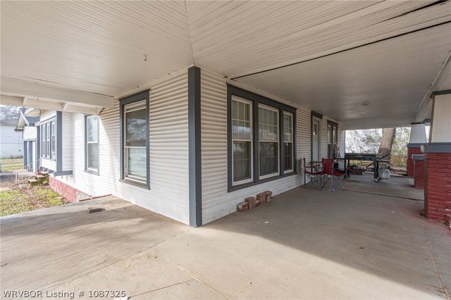 290 E 4th Street, Booneville, AR 72927