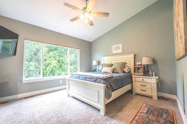 1213 Sontag Dr, Derby, KS 67037