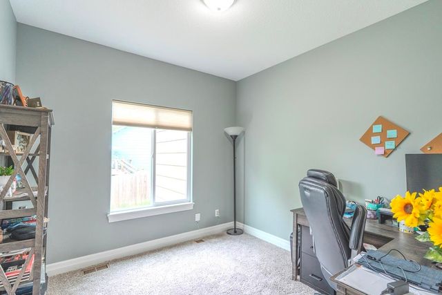 1213 Sontag Dr, Derby, KS 67037