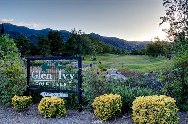 8807 Cuyamaca, Corona, CA 92883