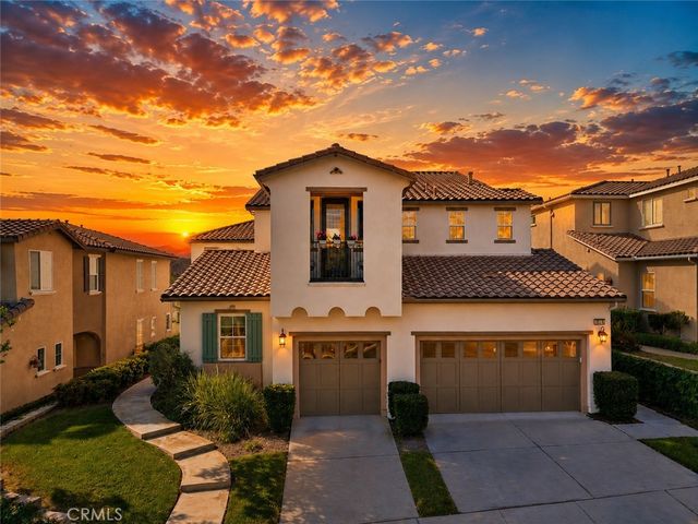 8807 Cuyamaca, Corona, CA 92883