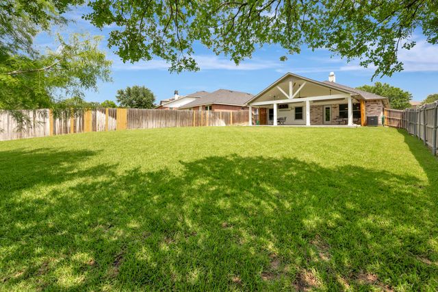 3209 Clydesdale Drive, Denton, TX 76210