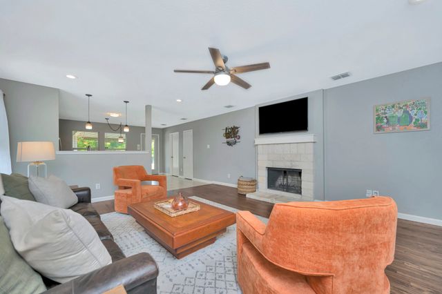 3209 Clydesdale Drive, Denton, TX 76210