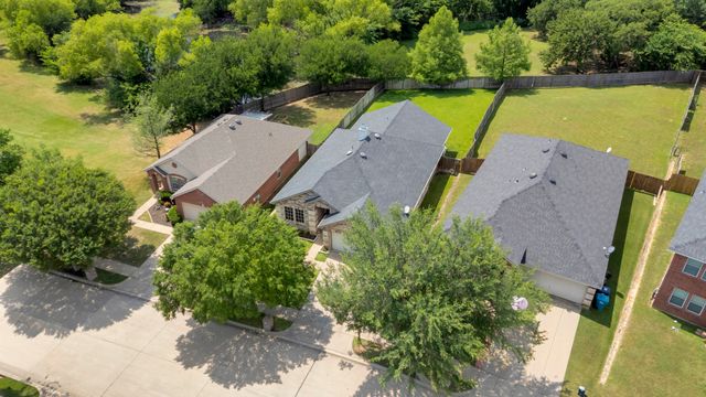 3209 Clydesdale Drive, Denton, TX 76210