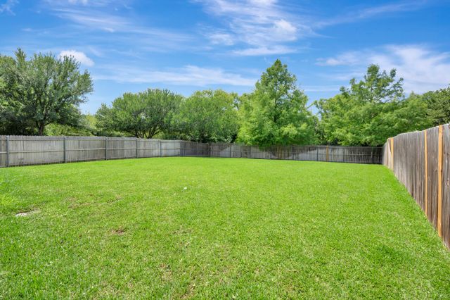 3209 Clydesdale Drive, Denton, TX 76210