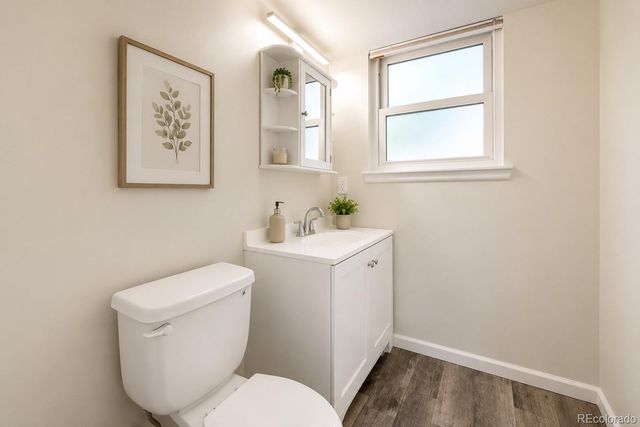883 S Nelson Way, Lakewood, CO 80226