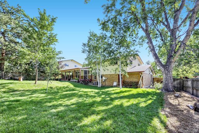 883 S Nelson Way, Lakewood, CO 80226