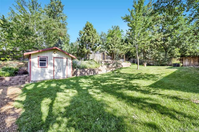 883 S Nelson Way, Lakewood, CO 80226