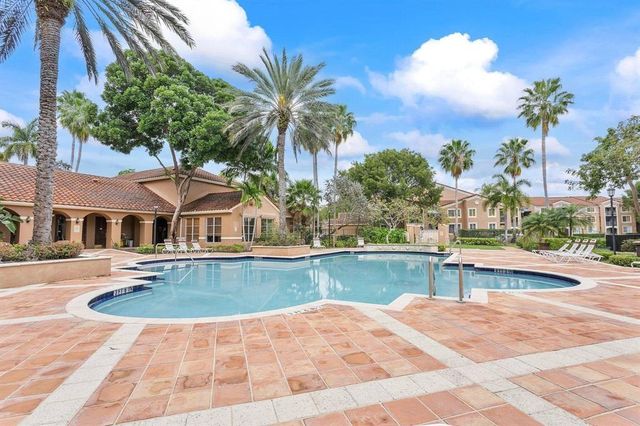 4824 N State Road 7 9207, Coconut Creek, FL 33073