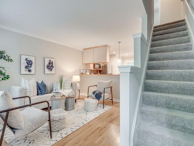 2232 Dunseath Avenue NW 414, Atlanta, GA 30318