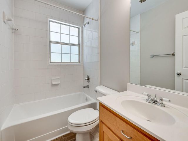 2232 Dunseath Avenue NW 414, Atlanta, GA 30318