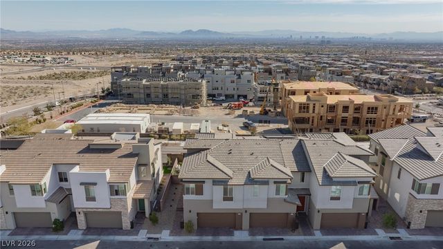 692 Echelon Street, Las Vegas, NV 89138