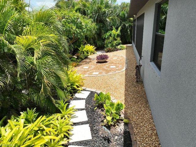 111 Bahama AVE, Marco Island, FL 34145