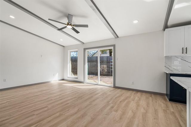 6646 Bayou View Drive, Houston, TX 77091