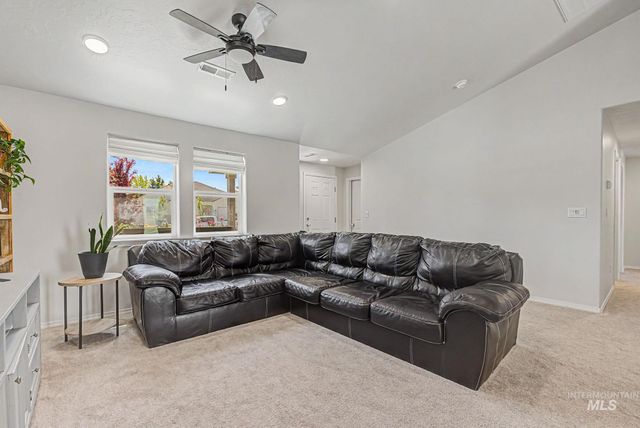 11538 W Black Dog Dr., Nampa, ID 83686