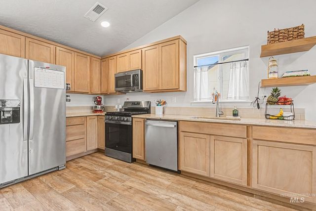11538 W Black Dog Dr., Nampa, ID 83686