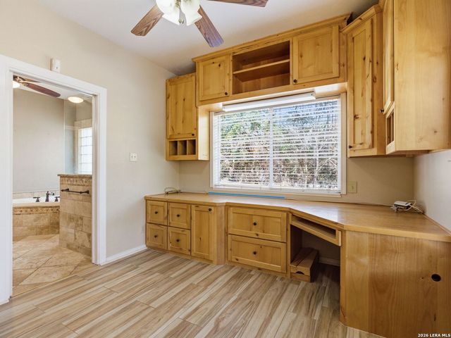 9035 Fair Oaks Parkway, Boerne, TX 78015