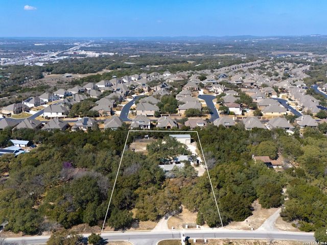 9035 Fair Oaks Parkway, Boerne, TX 78015