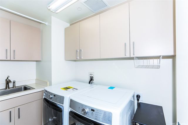 1288 Ala Moana Boulevard 8A, Honolulu, HI 96814