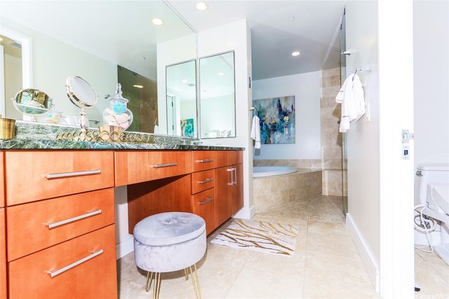 1288 Ala Moana Boulevard 8A, Honolulu, HI 96814