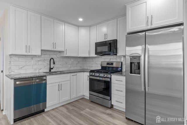 2512 Maple Avenue, South Plainfield, NJ 07080