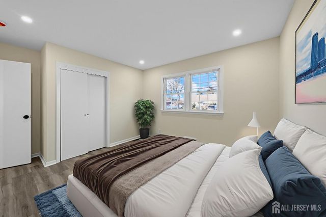 2512 Maple Avenue, South Plainfield, NJ 07080