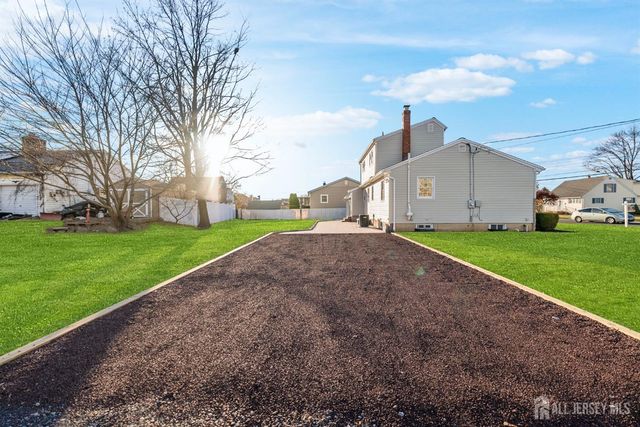 2512 Maple Avenue, South Plainfield, NJ 07080