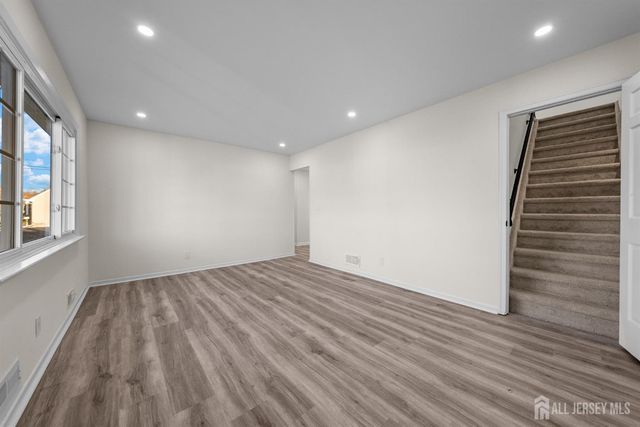 2512 Maple Avenue, South Plainfield, NJ 07080