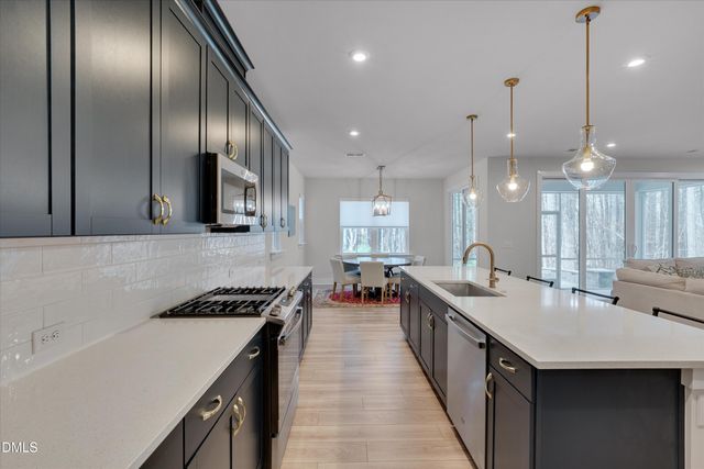 2042 Florine Drive, Apex, NC 27502