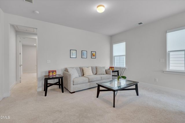 2042 Florine Drive, Apex, NC 27502