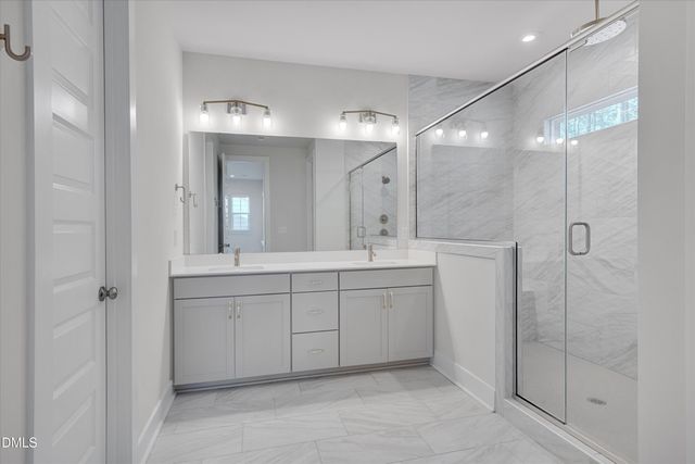 2042 Florine Drive, Apex, NC 27502