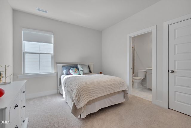 2042 Florine Drive, Apex, NC 27502