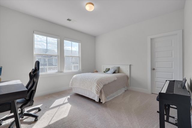 2042 Florine Drive, Apex, NC 27502