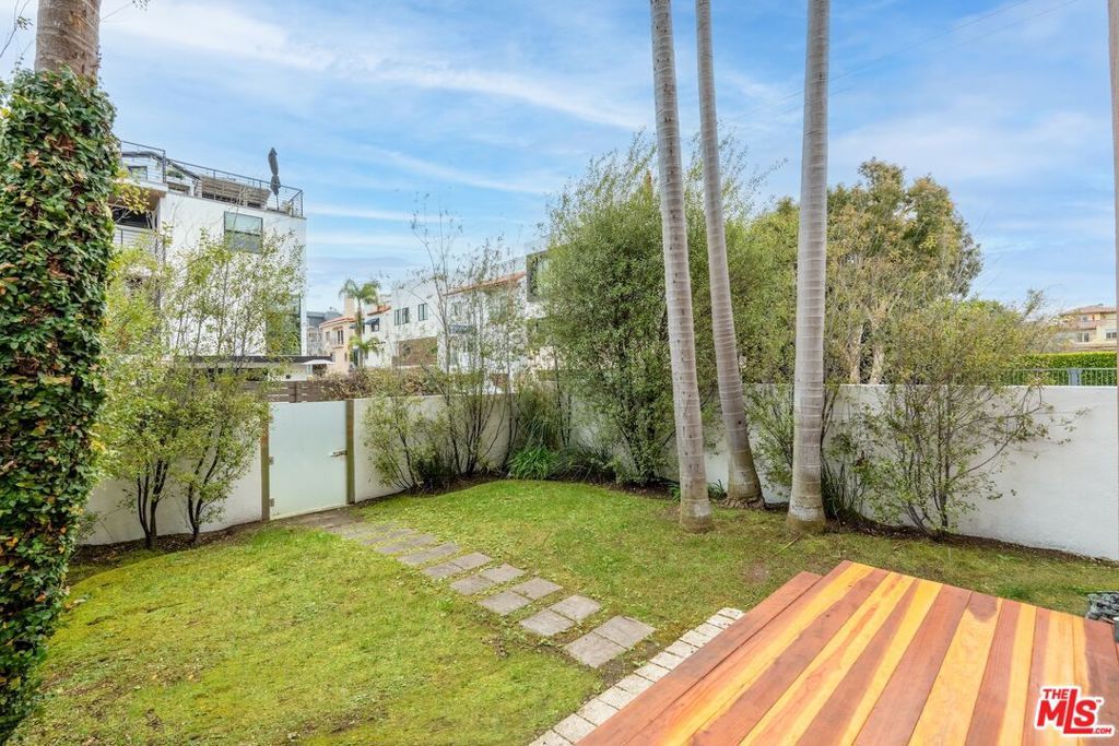 28 Westwind Street, Marina Del Rey, CA 90292 — photo 2