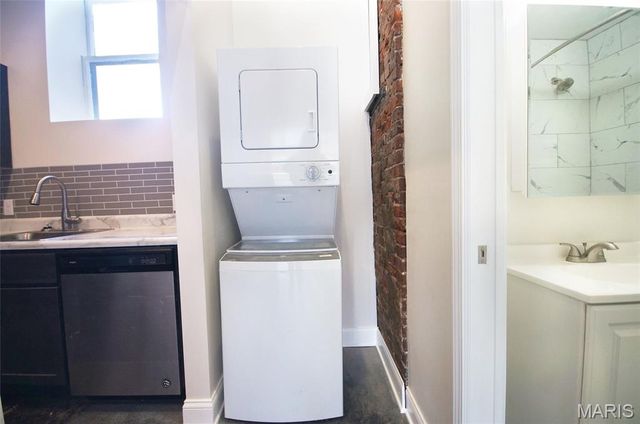 3323 Cherokee Street, St Louis, MO 63118