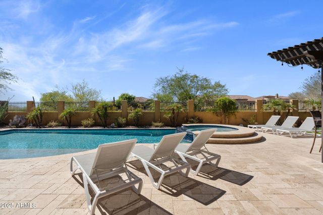 2304 N STEELE Circle, Mesa, AZ 85207