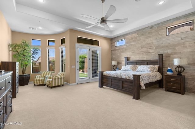 2304 N STEELE Circle, Mesa, AZ 85207