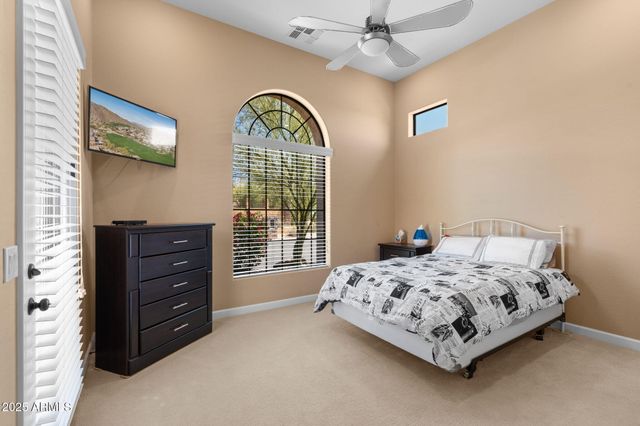 2304 N STEELE Circle, Mesa, AZ 85207