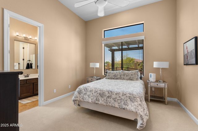 2304 N STEELE Circle, Mesa, AZ 85207