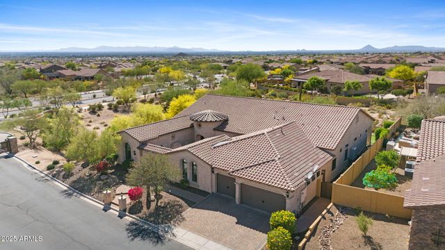 2304 N STEELE Circle, Mesa, AZ 85207