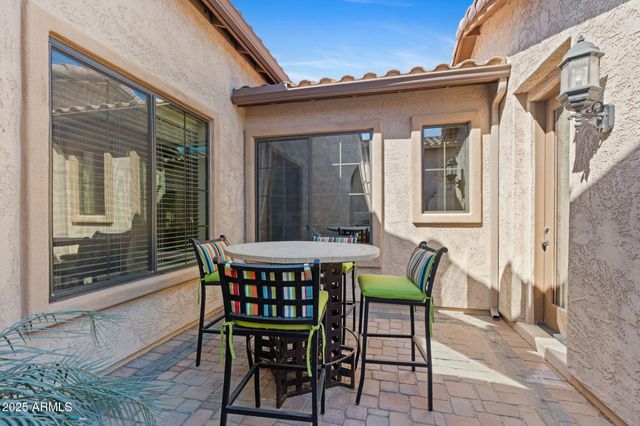 2304 N STEELE Circle, Mesa, AZ 85207