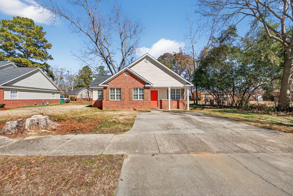 920 Barnwell Avenue NE, Aiken, SC 29801