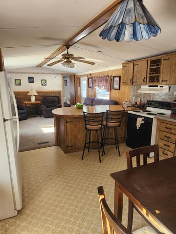 123 Sherwood Drive, Tilton, NH 03276