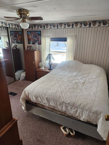 123 Sherwood Drive, Tilton, NH 03276