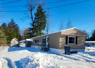123 Sherwood Drive, Tilton, NH 03276