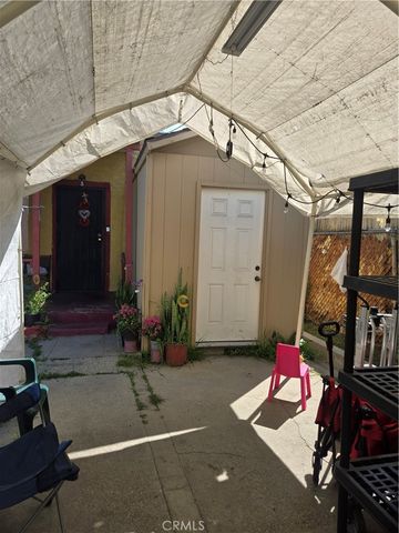 156 N Hicks, Los Angeles, CA 90063